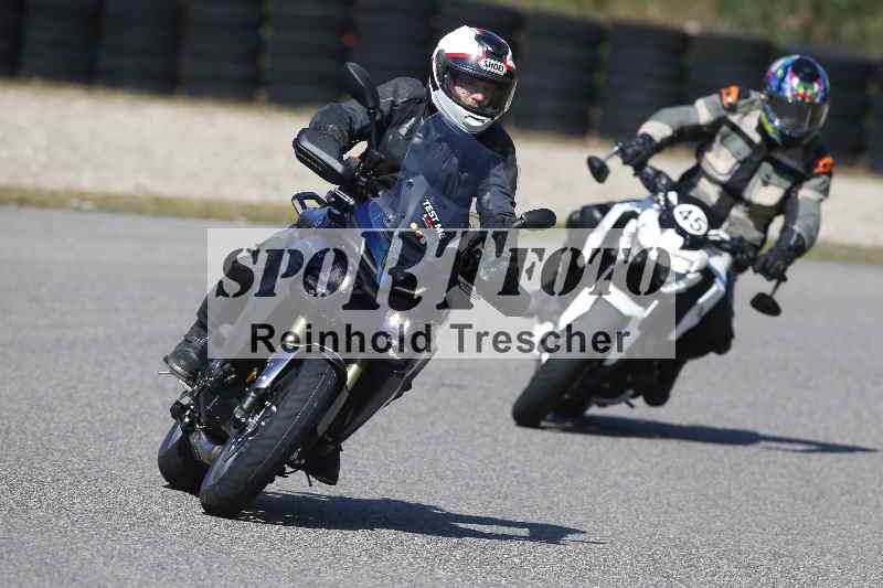 /01 02.04.2026 MAZ ADR/Gruppe gelb Gruppe gruen/45